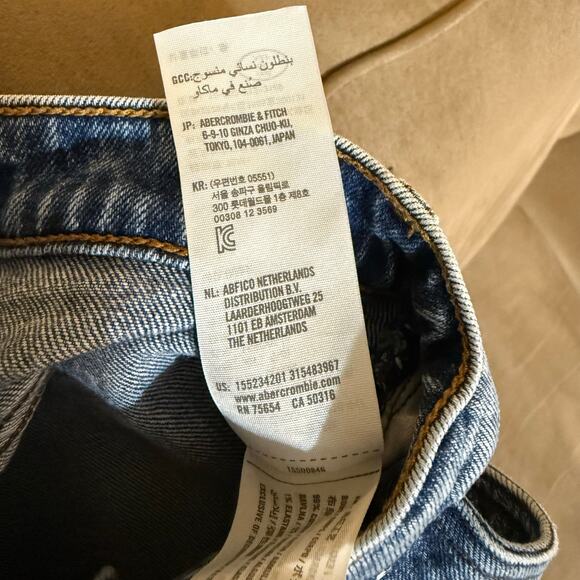 Abercrombie & Fitch The 80’s Mom Jean Ultra High Rise Blue Denim Size 24/00 - Picture 9 of 9